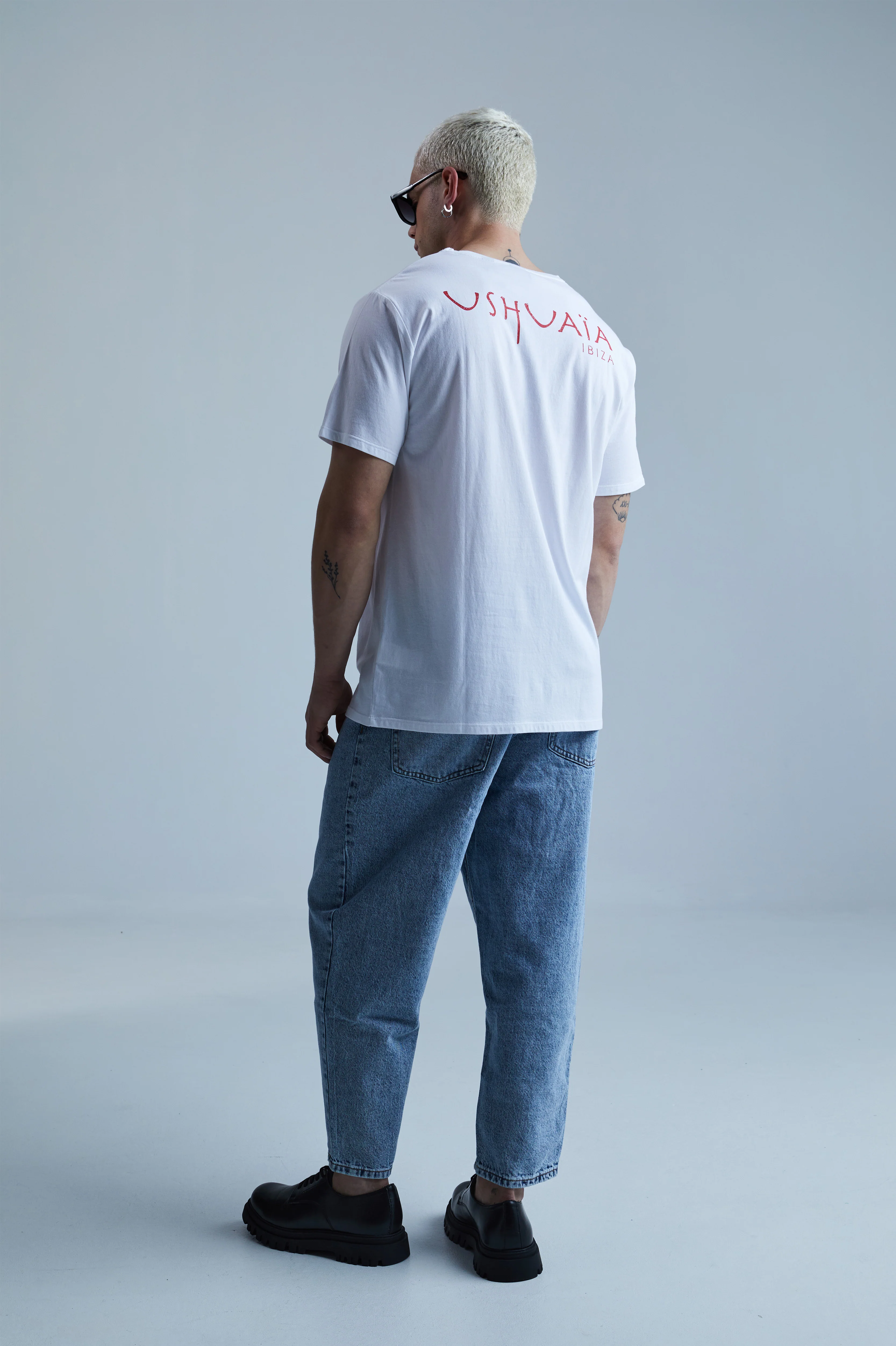 Ushuaïa Logo Tee – SS23 – White (Cracked) - Image 3