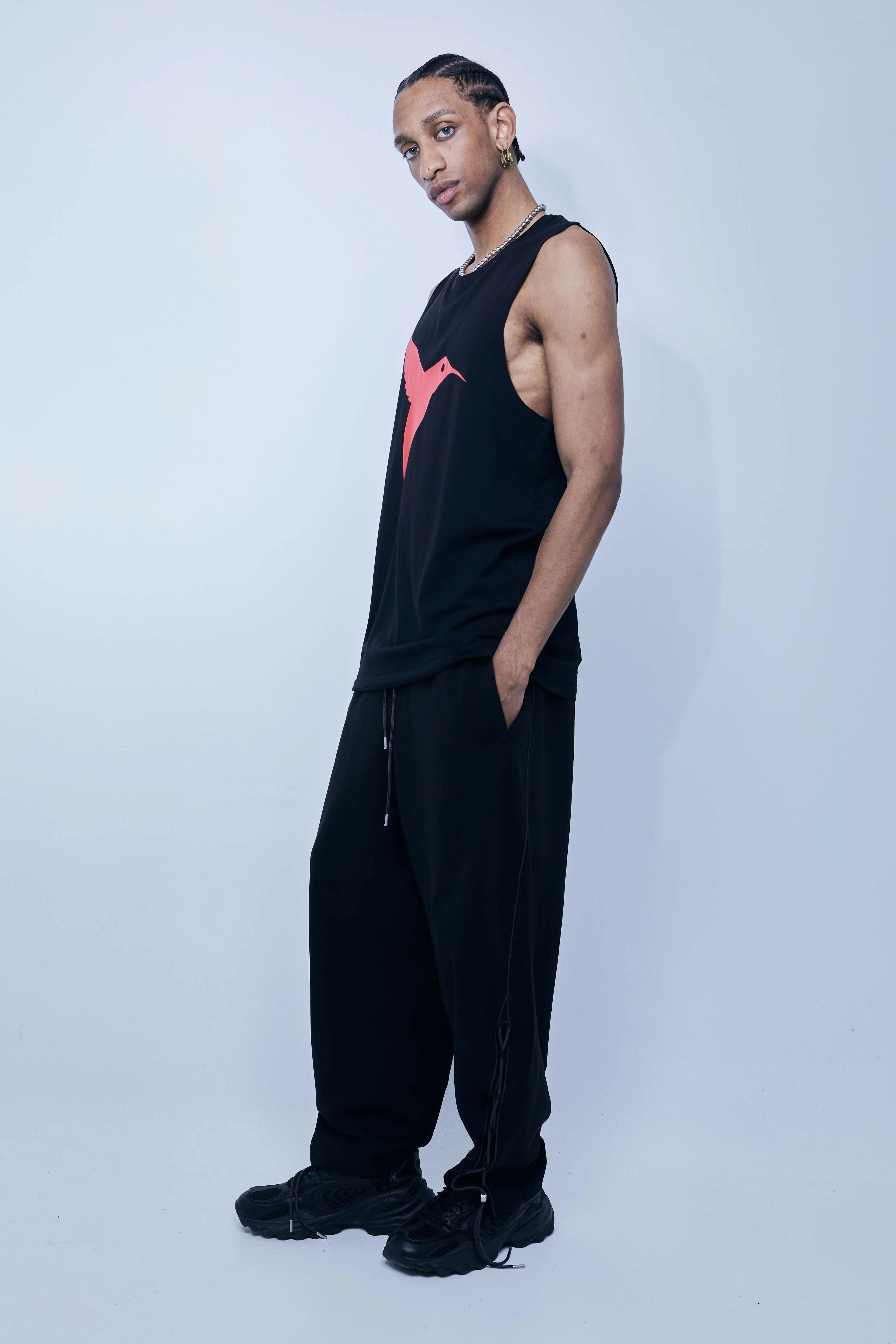 Ushuaïa Logo Tank – SS24 – Black - Image 3